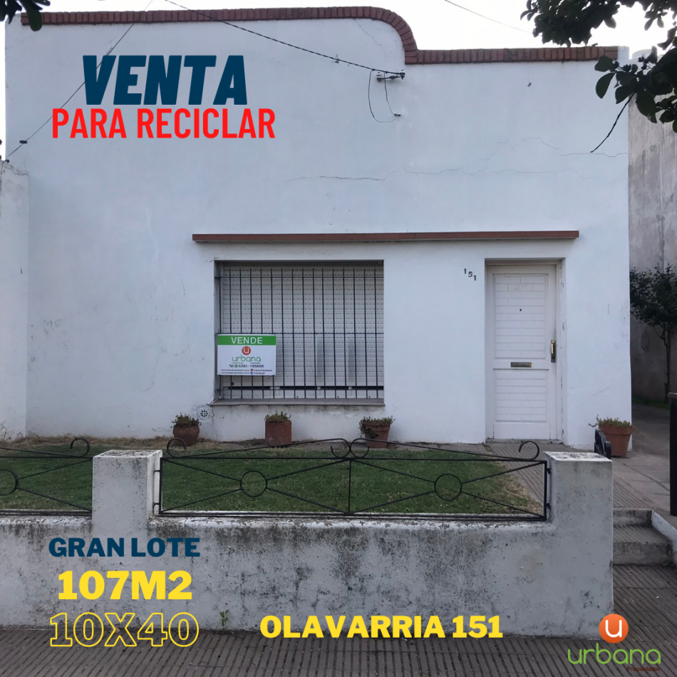 Casa en Barrio Residencial (Gran Lote 10x40)